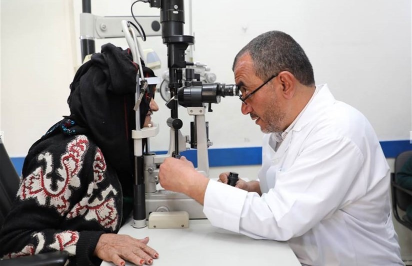 برعاية سبأفون جمعية النبراس تدشن المخيم الطبي المجاني لجراحة العيون
